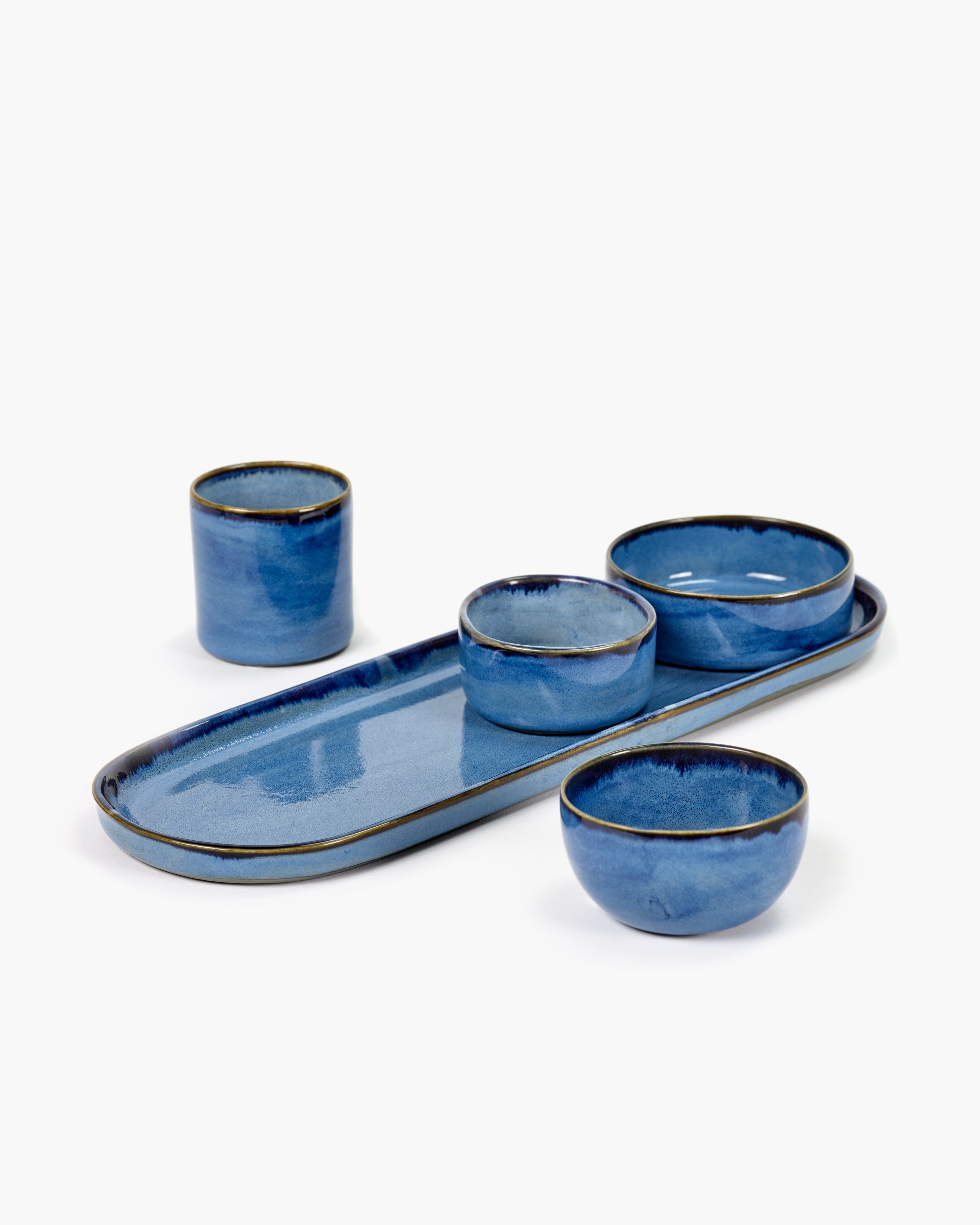 TERRES DE RÊVES Oval plate, blue