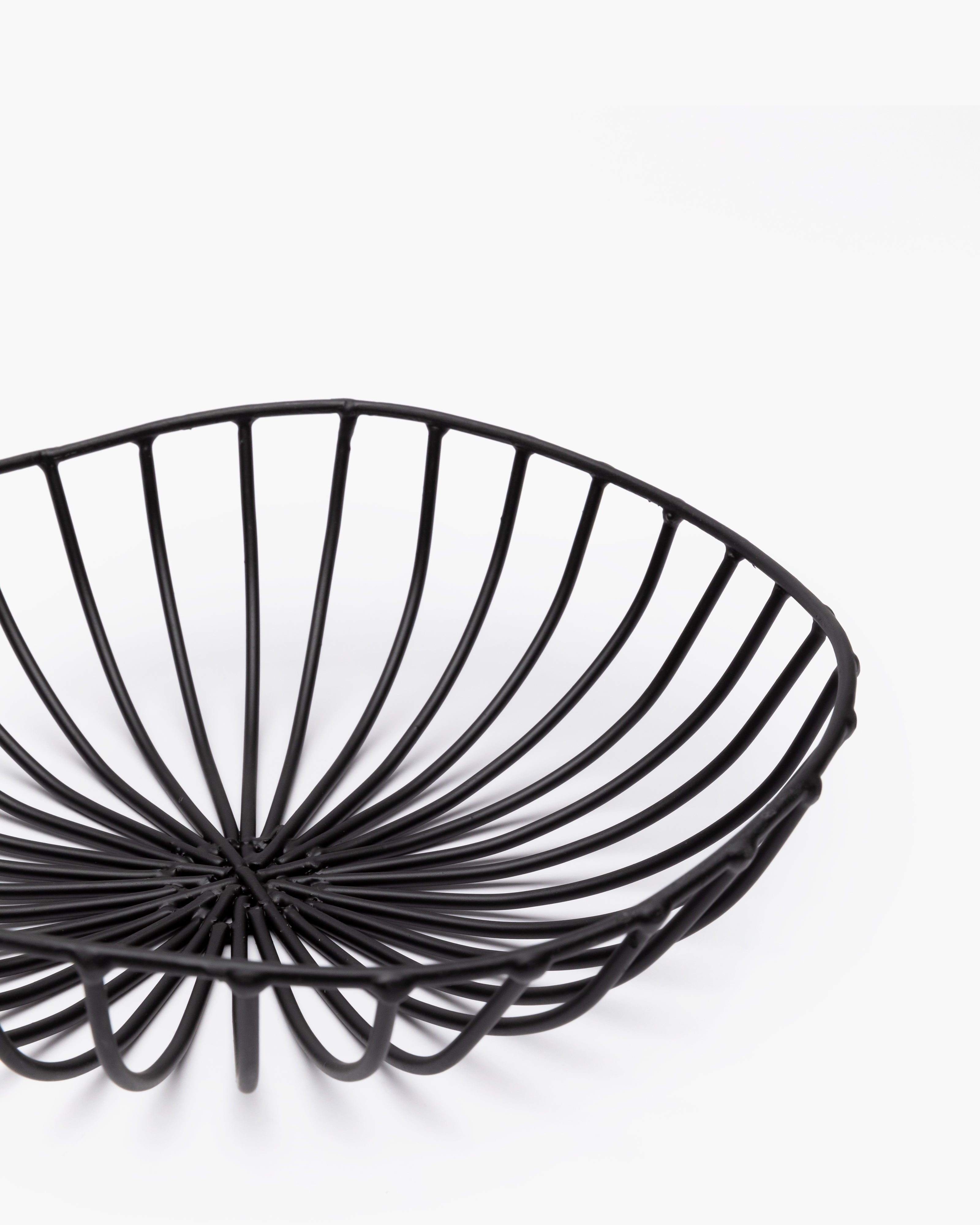 CATU Iron bread basket L