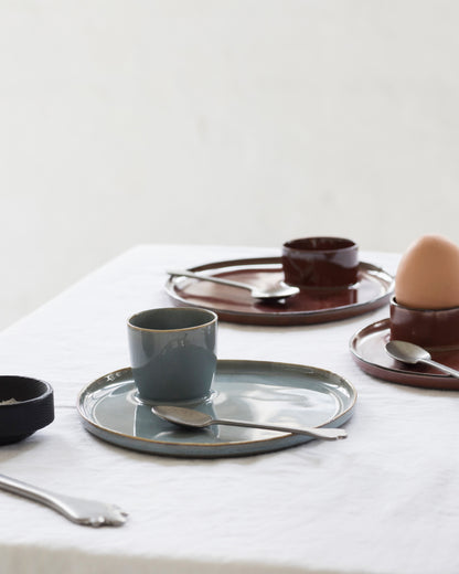 TERRES DE RÊVES Egg plate, smoky blue