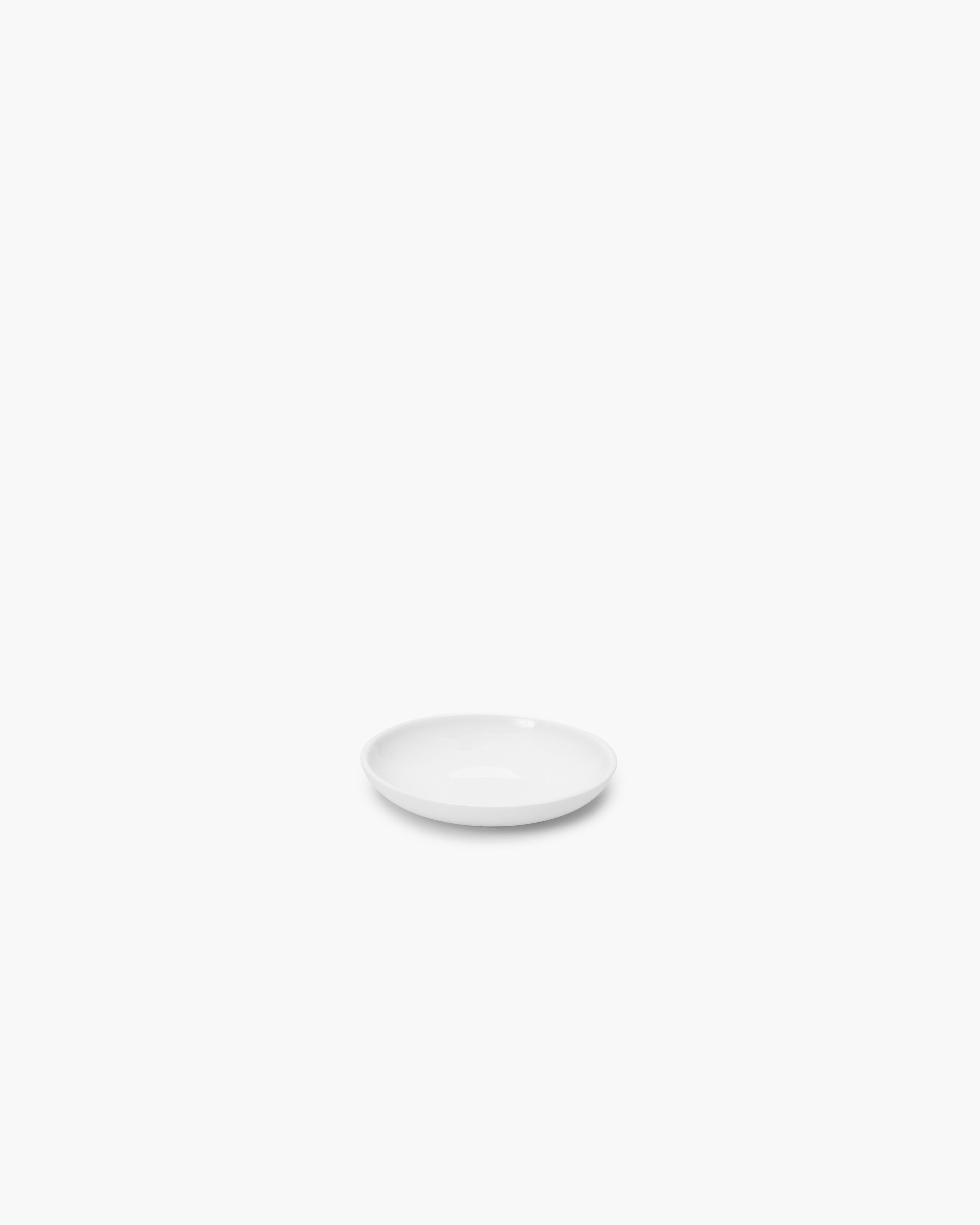 BASE Low plate, white