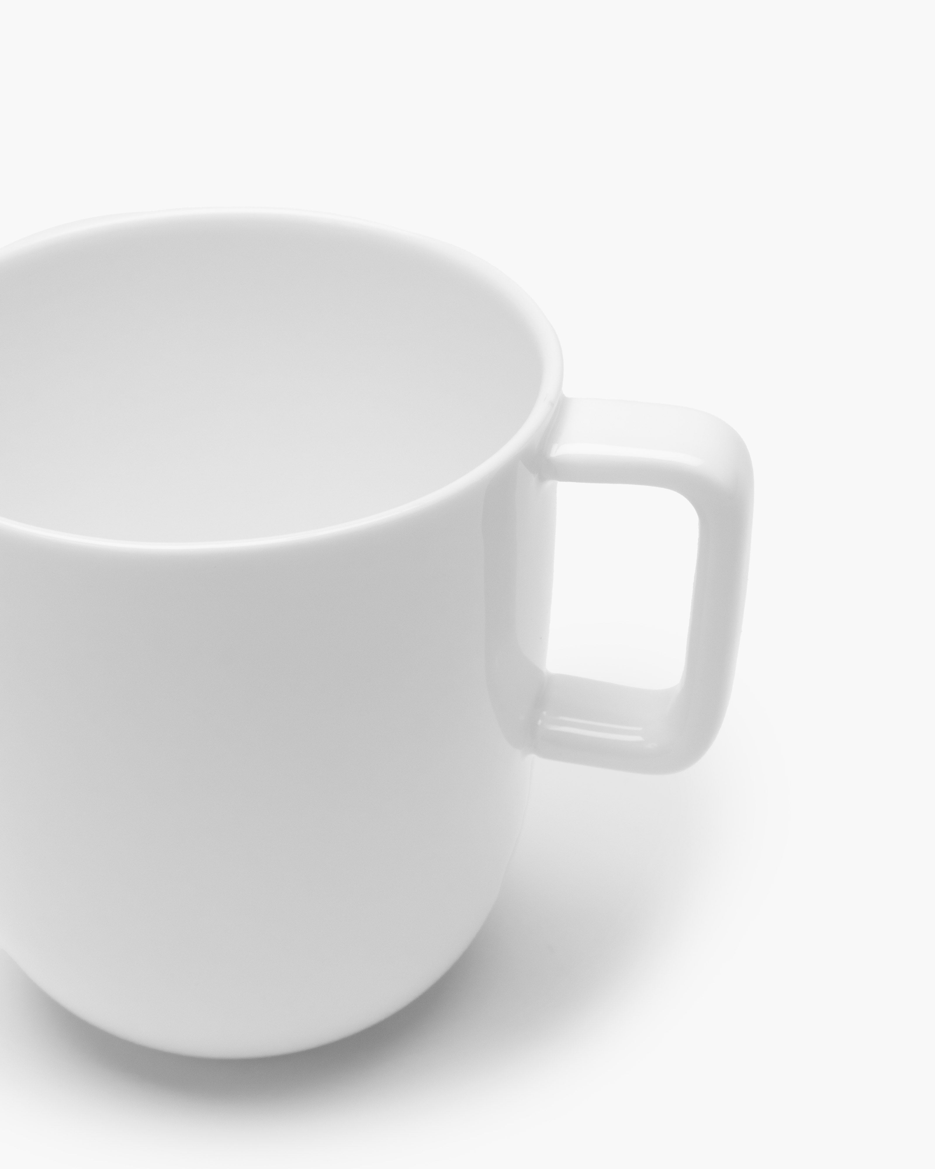 BASE Thea cup, white